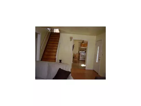 24 Becker Dr, NJ 08859 photo 4