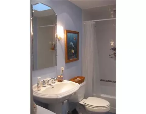 20 Greenbrook Rd, Middlesex, NJ 08846 photo 17