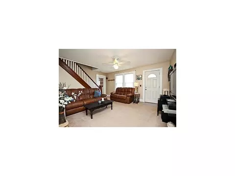 1982 Oak Tree Rd, Edison, NJ 08820 photo 7