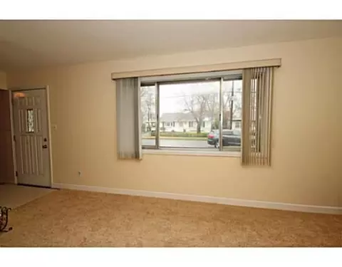 7 Comstock Rd, Edison, NJ 08817 photo 10