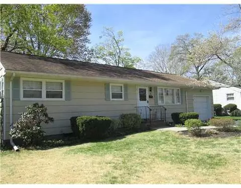 126 Cook Ave, Middlesex, NJ 08846 photo 3