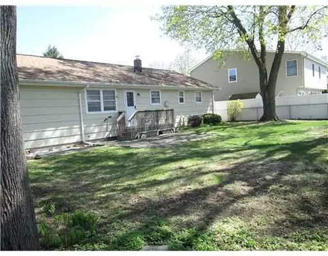 126 Cook Ave, Middlesex, NJ 08846 photo 4