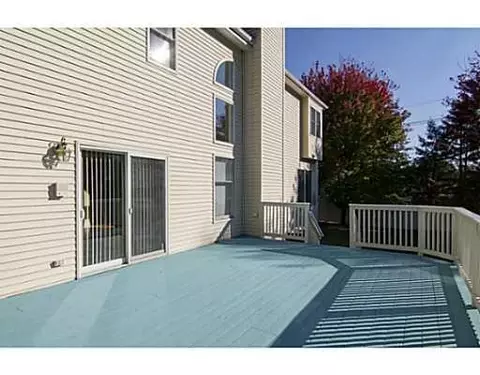 1 Hackett Dr, Edison, NJ 08820 photo 22