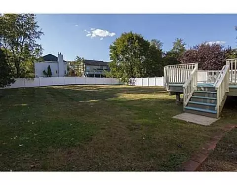 1 Hackett Dr, Edison, NJ 08820 photo 23