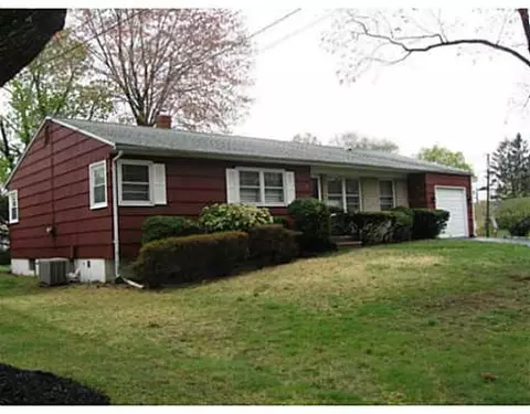 13 Glen Gary Rd, Middlesex, NJ 08846 photo 2
