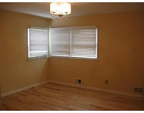 13 Glen Gary Rd, Middlesex, NJ 08846 photo 16
