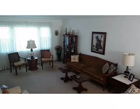 3 Warwick Rd, Edison, NJ 08820 photo 5