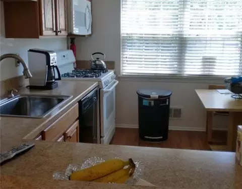 615 Orlando St, Edison, NJ 08817 photo 2
