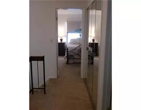 615 Orlando St, Edison, NJ 08817 photo 7