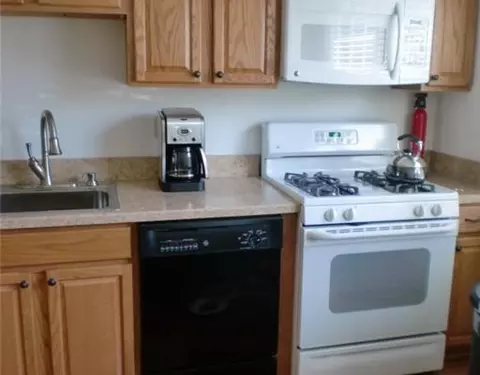 615 Orlando St, Edison, NJ 08817 photo 4