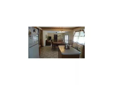 600 Pierrepont Ave, Middlesex, NJ 08846 photo 8