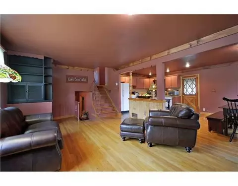 178 Shepherd Ave, Middlesex, NJ 08846 photo 2