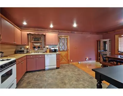 178 Shepherd Ave, Middlesex, NJ 08846 photo 6