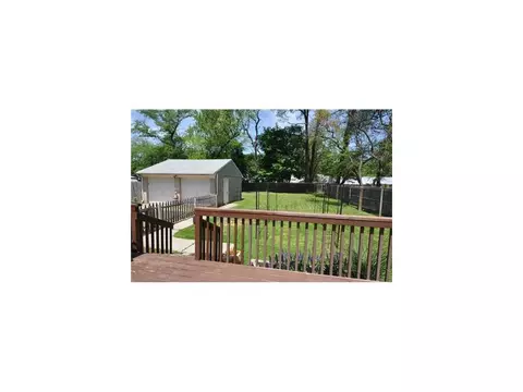 108 Cap Ln, Middlesex, NJ 08846 photo 4