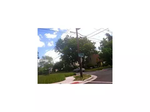 404 Howard Ave, Middlesex, NJ 08846 photo 14