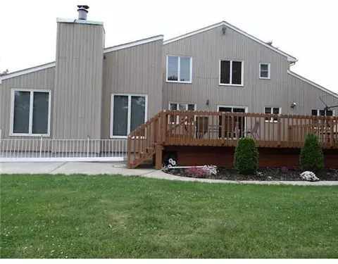 33 Hansen Dr, Edison, NJ 08820 photo 14