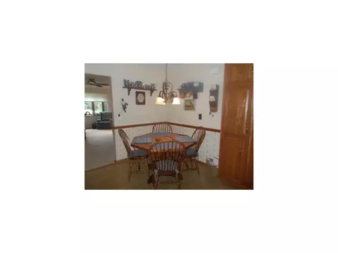 233 Fleet Ave, Edison, NJ 08820 photo 4