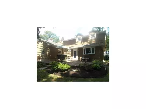 233 Fleet Ave, Edison, NJ 08820 photo 7