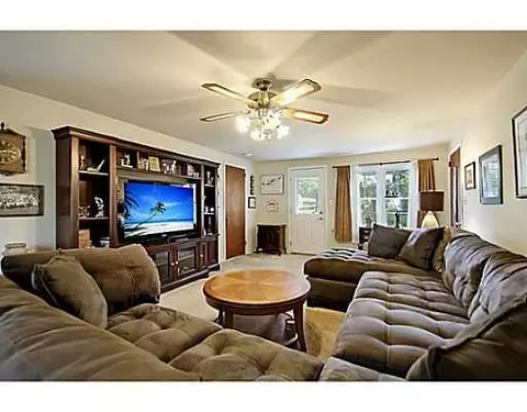 8 June Way, Middlesex, NJ 08846 photo 7