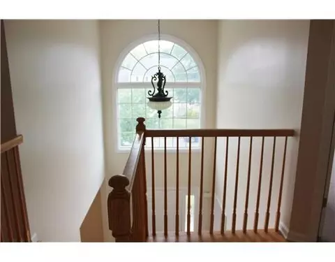7 Wallace St, Edison, NJ 08817 photo 9