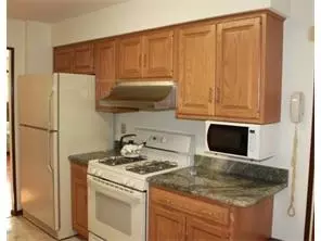 26 Roxy Ave, Edison, NJ 08820 photo 2