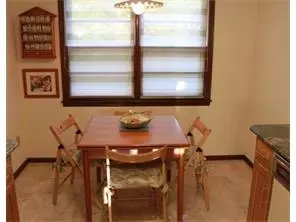 26 Roxy Ave, Edison, NJ 08820 photo 4