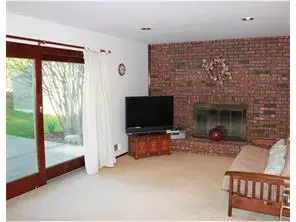 26 Roxy Ave, Edison, NJ 08820 photo 7
