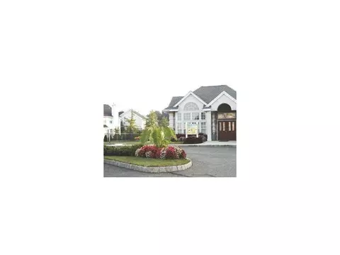 7 Grossweiler Ln, Parlin, NJ 08859 photo 18