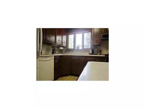 19 Meyer Rd, Edison, NJ 08817 photo 5