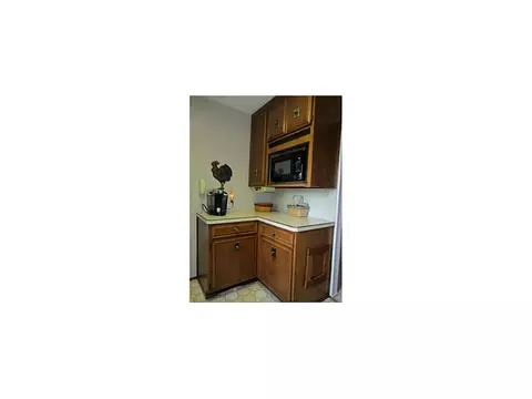 19 Meyer Rd, Edison, NJ 08817 photo 6
