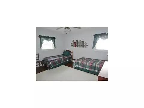 19 Meyer Rd, Edison, NJ 08817 photo 12