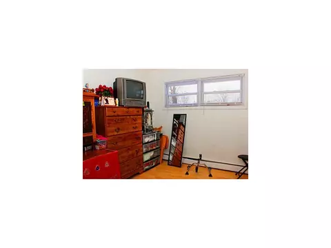 166 Winthrop Rd, Edison, NJ 08817 photo 5