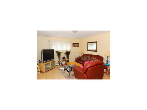 166 Winthrop Rd, Edison, NJ 08817 photo 3