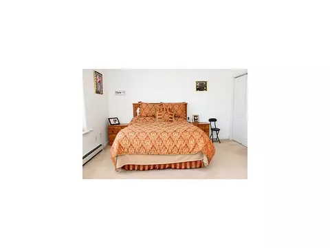 166 Winthrop Rd, Edison, NJ 08817 photo 13