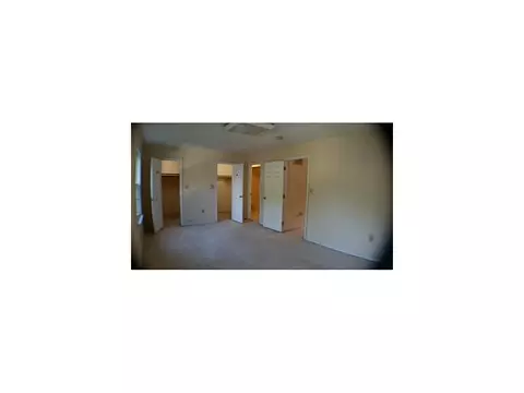 28 N Sycamore Rd, Middlesex, NJ 08846 photo 7