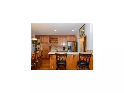 147 Warren Dr, NJ 07747 photo 6