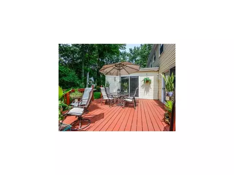 147 Warren Dr, NJ 07747 photo 16