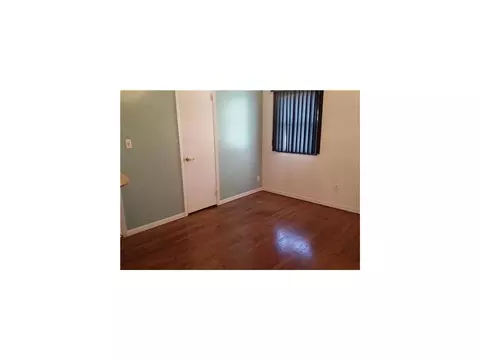 19 Egan St, Edison, NJ 08820 photo 10