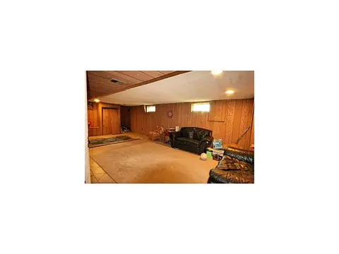 233 Melrose Ave, Middlesex, NJ 08846 photo 12