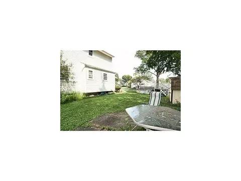 233 Melrose Ave, Middlesex, NJ 08846 photo 13
