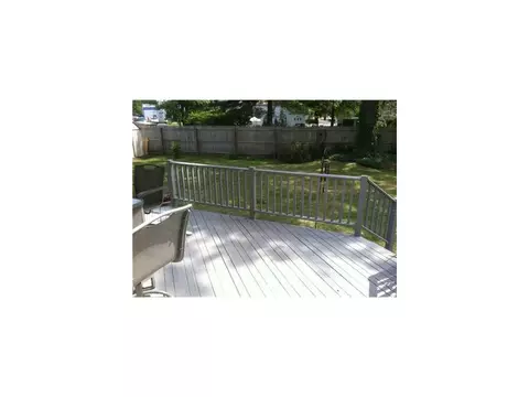 238 Oak Dr, Middlesex, NJ 08846 photo 12