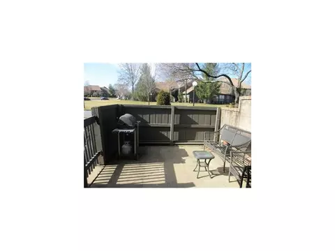 191 Westgate Dr, Edison, NJ 08820 photo 2