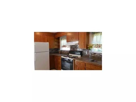 307 Walnut St, Middlesex, NJ 08846 photo 8