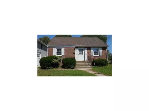 307 Walnut St, Middlesex, NJ 08846 photo 1