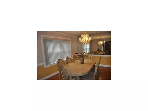 31 Smith Rd, East Franklin, NJ 08873 photo 6