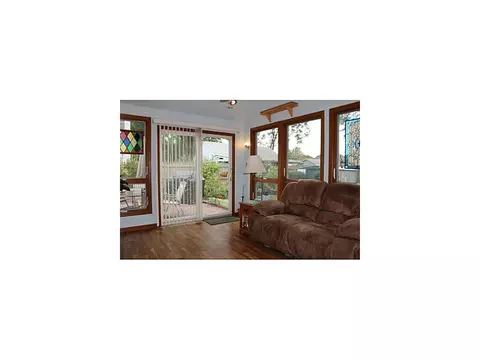 10 Edward Ave, Middlesex, NJ 08846 photo 5