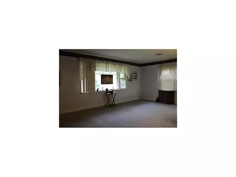 10 Edward Ave, Middlesex, NJ 08846 photo 10