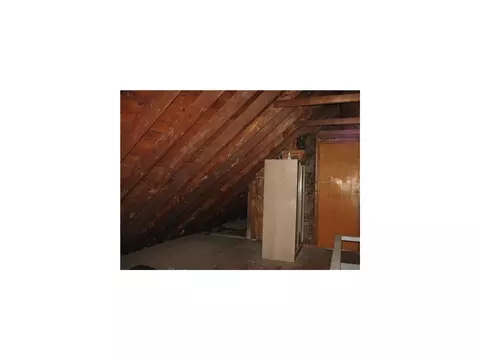 135 Old Rd, NJ 07077 photo 11