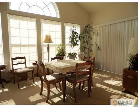 418 Breakers, East Franklin, NJ 08873 photo 10