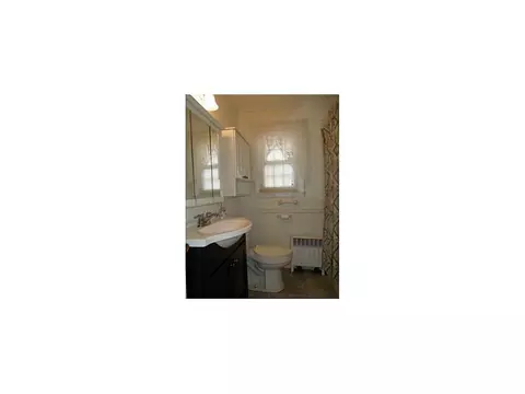 206 Cedar Ave, Middlesex, NJ 08846 photo 12